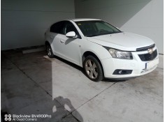 Recambio de aleta delantera derecha para chevrolet cruze hatchback (j305) 2.0 cdi referencia OEM IAM  BLANCO 09-15