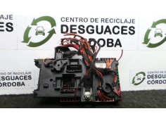 Recambio de caja reles / fusibles para mercedes-benz clase c (w205) lim. c 200 t cdi bluetec referencia OEM IAM A2059068501-1401