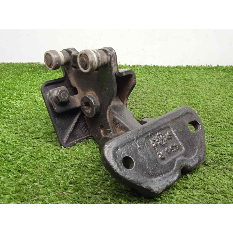Recambio de soporte / guia puerta corredera para fiat ducato maxi furgón g. vol. 35 (290) 2.3 jtd cat referencia OEM IAM  MEDIO 