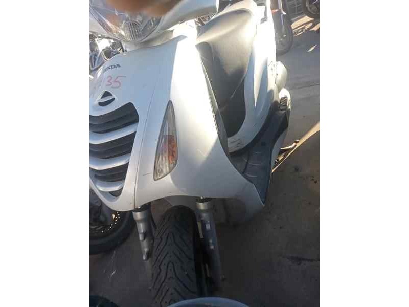 Recambio de carenado derecho para honda ps 150 referencia OEM IAM   