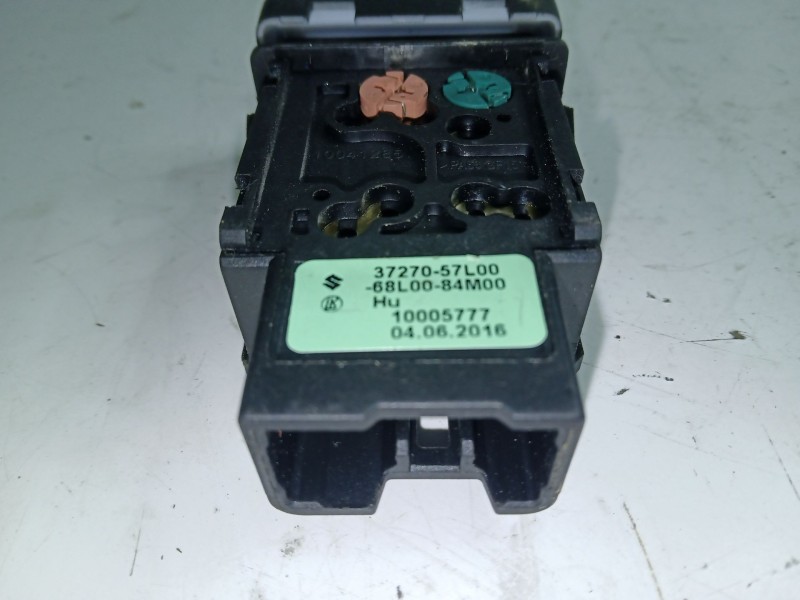 Recambio de interruptor para suzuki vitara (ly) 1.4 t allgrip (apk 414) referencia OEM IAM 3727057L00-68L0084M00  