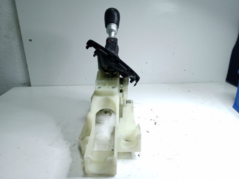 Recambio de palanca cambio para suzuki vitara (ly) 1.4 t allgrip (apk 414) referencia OEM IAM 2810062M01HTV  