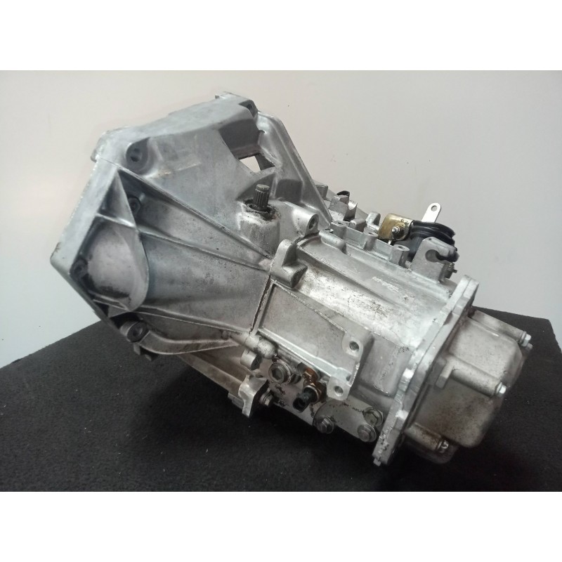 Recambio de caja cambios para fiat brava (182) 1.9 diesel referencia OEM IAM SINREFERENCIA 5.VELOCIDADES MANUAL