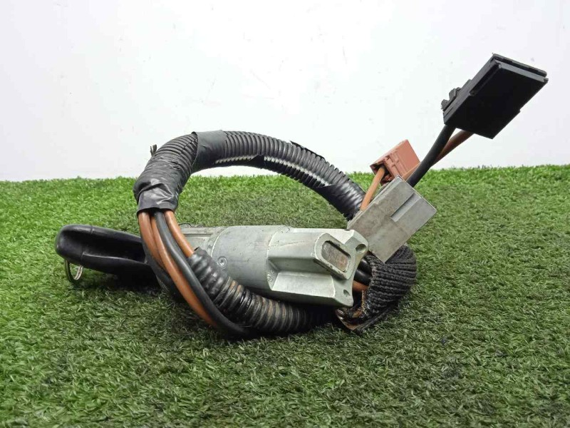 Recambio de conmutador de arranque para citroën xsara berlina 1.9 turbodiesel referencia OEM IAM SINREFERENCIA 3.CONECTORES 