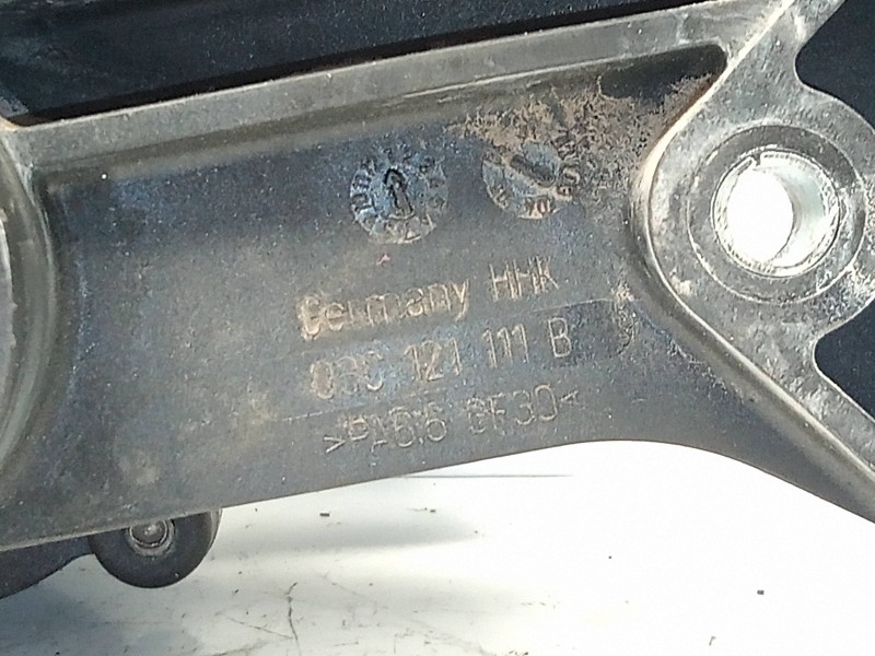 Recambio de termostato para volkswagen polo (9n1) 1.2 12v referencia OEM IAM 03C121111B  