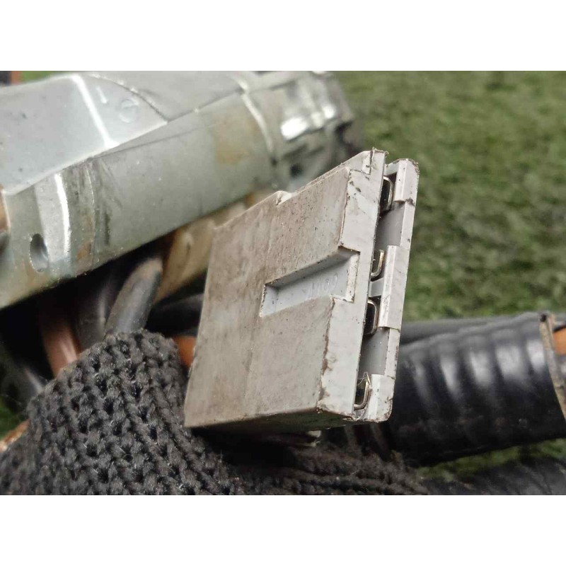 Recambio de conmutador de arranque para citroën xsara berlina 1.9 turbodiesel referencia OEM IAM SINREFERENCIA 3.CONECTORES 