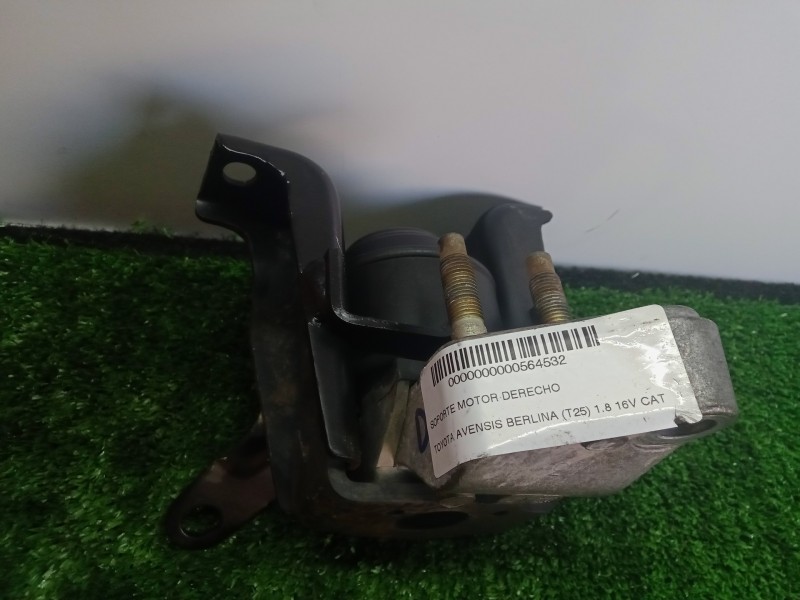 Recambio de soporte motor derecho para toyota avensis berlina (t25) 1.8 16v cat referencia OEM IAM 123050D050  