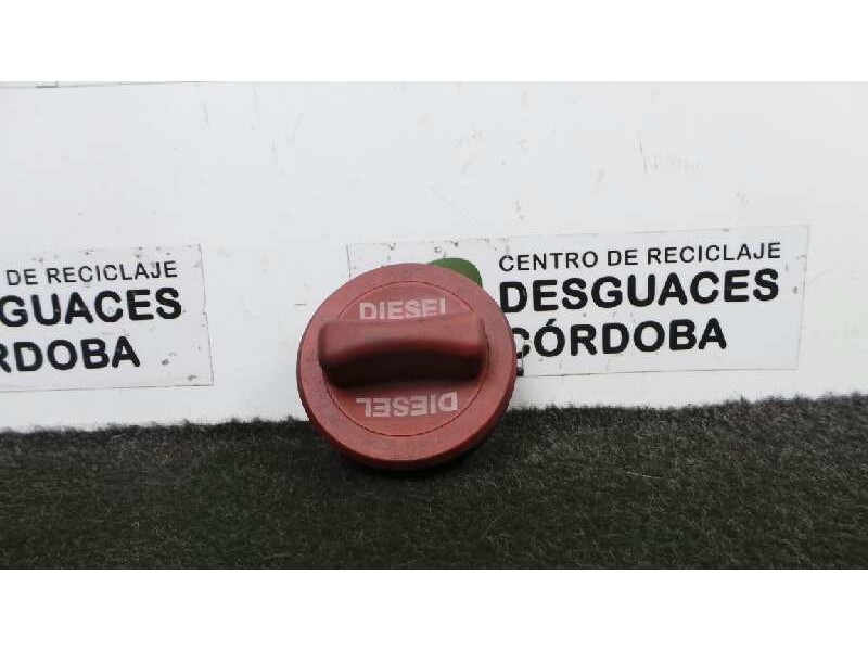 Recambio de tapon combustible para mercedes-benz clase c (w205) lim. c 200 t cdi bluetec referencia OEM IAM A2224700105  