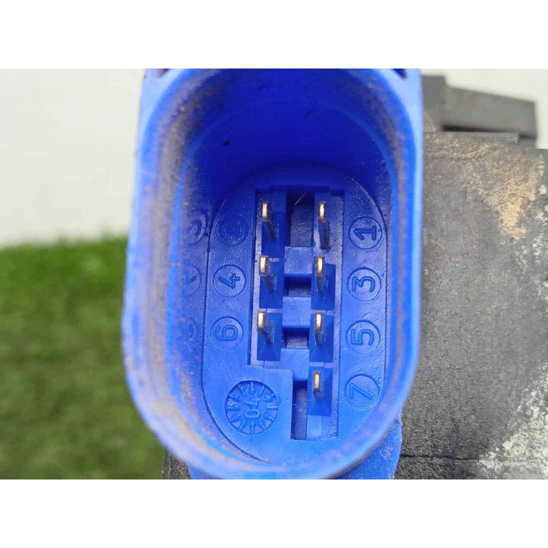 Recambio de cerradura puerta trasera derecha para seat altea (5p1) 1.9 tdi referencia OEM IAM 7L0839016 7.PINES CONECTOR.AZUL