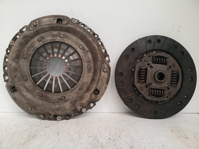 Recambio de kit embrague para seat ibiza (6l1) 1.9 tdi referencia OEM IAM 038141032  