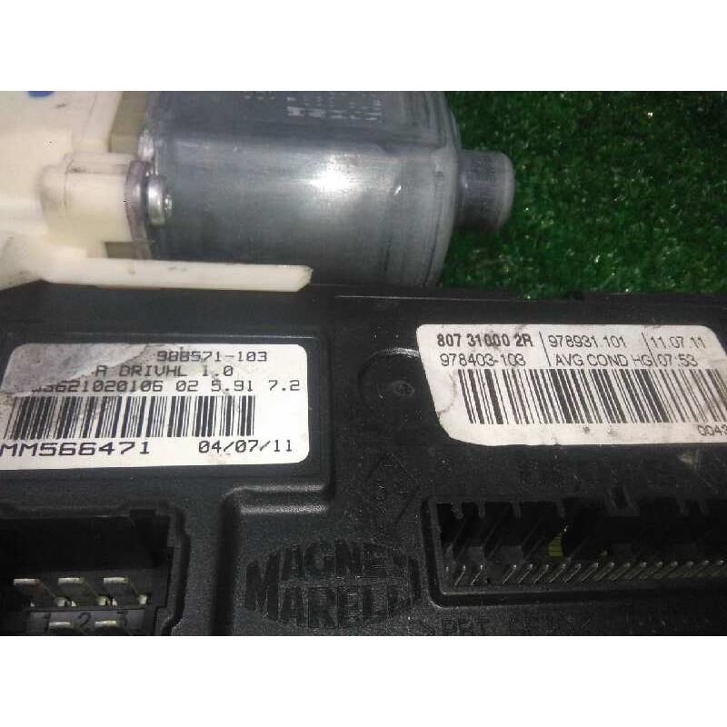 Recambio de motor elevalunas delantero izquierdo para renault laguna iii 2.0 dci diesel cat referencia OEM IAM 807310002R-978931