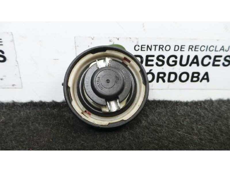 Recambio de tapon combustible para mercedes-benz clase c (w205) lim. c 200 t cdi bluetec referencia OEM IAM A2224700105  