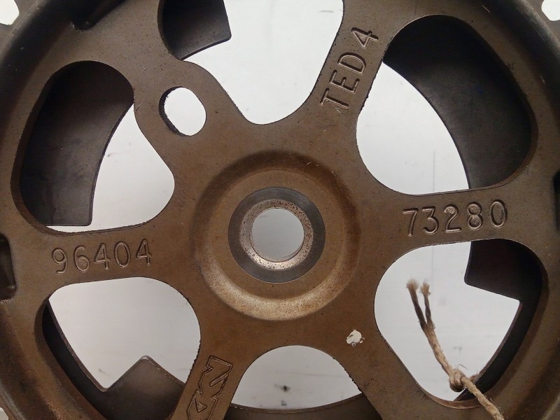 Recambio de polea arbol levas para ford fiesta (cbk) 1.6 tdci cat referencia OEM IAM 9640473280  