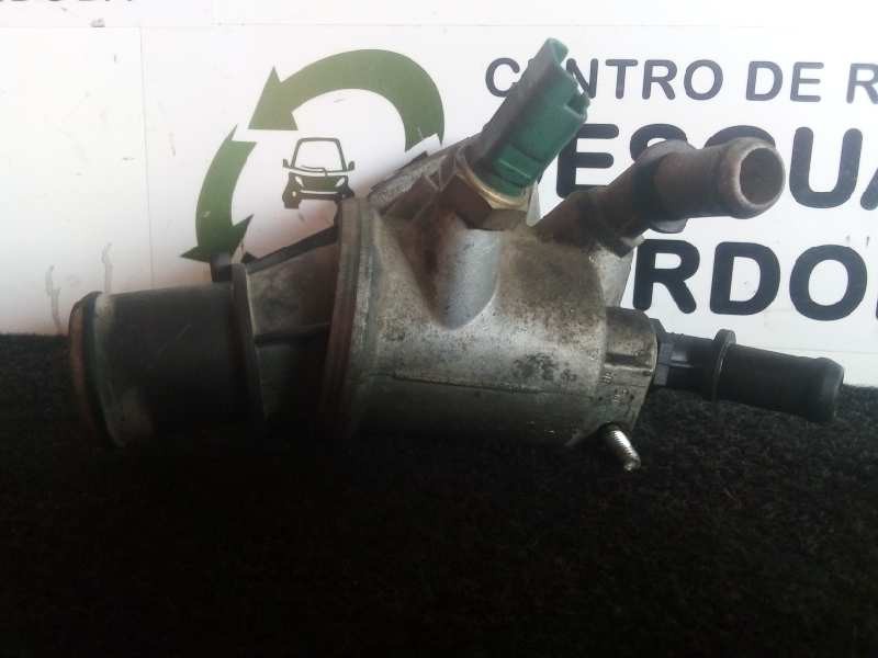 Recambio de termostato para opel vectra c berlina 1.9 cdti referencia OEM IAM 55187784  