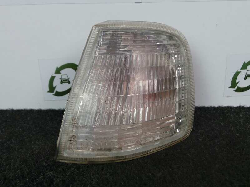 Recambio de piloto delantero izquierdo para peugeot 405 berlina referencia OEM IAM  BLANCO 