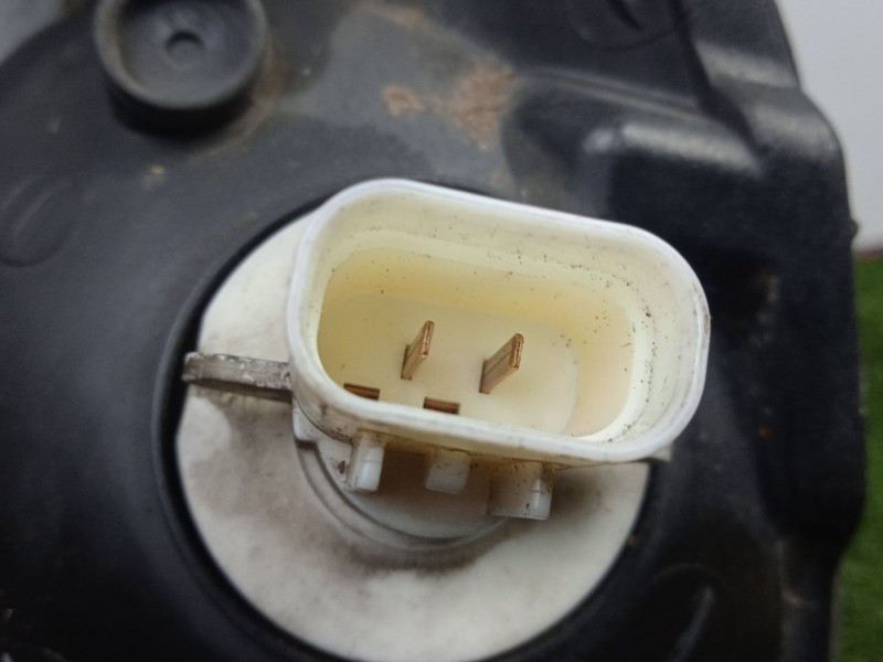 Recambio de faro derecho para hyundai elantra iii (xd) 2.0 crdi referencia OEM IAM SINREFERENCIA  TRANSPARENTE