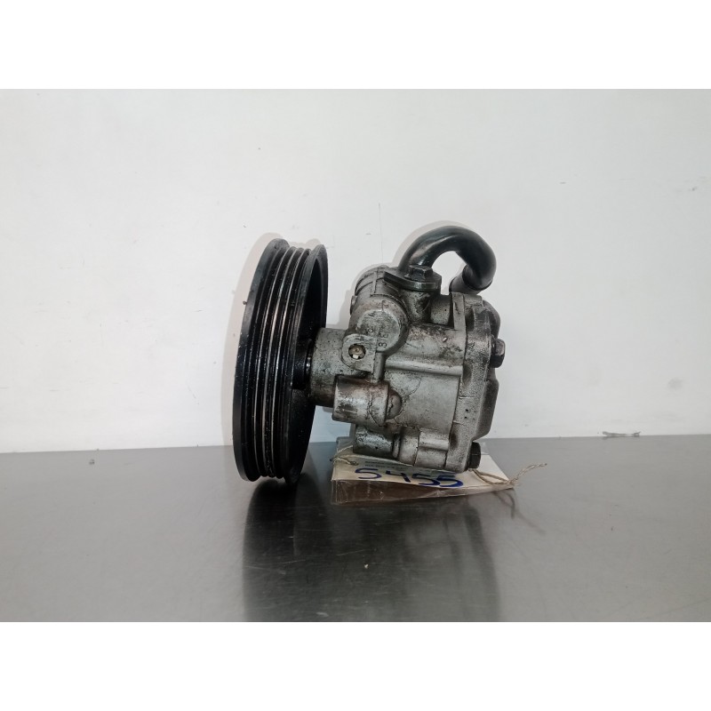 Recambio de bomba direccion para kia rio 1.3 cat referencia OEM IAM 0K30B32650A  