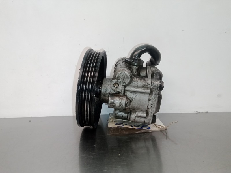 Recambio de bomba direccion para kia rio 1.3 cat referencia OEM IAM 0K30B32650A  