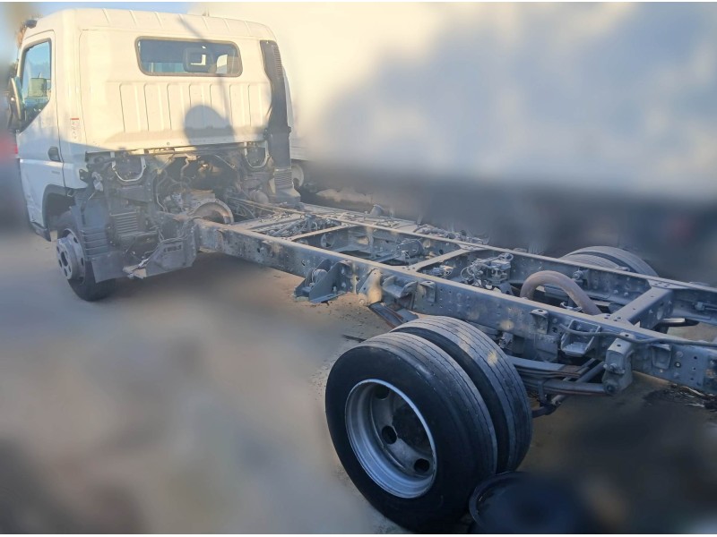 fuso (mitsubishi) canter del año 2020