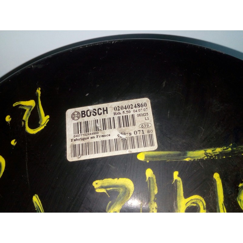 Recambio de servofreno para citroën xsara picasso 1.6 16v hdi referencia OEM IAM 9647807180-02040204860  BOSCH
