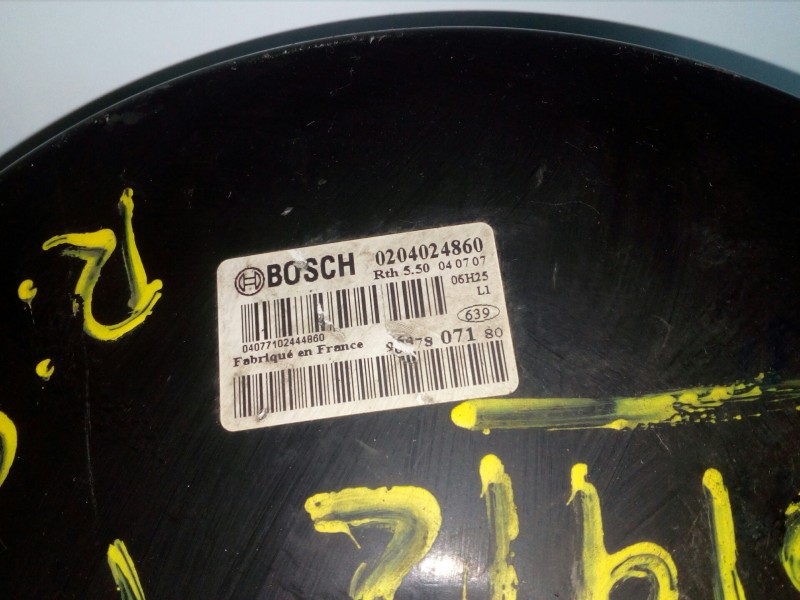 Recambio de servofreno para citroën xsara picasso 1.6 16v hdi referencia OEM IAM 9647807180-02040204860  BOSCH