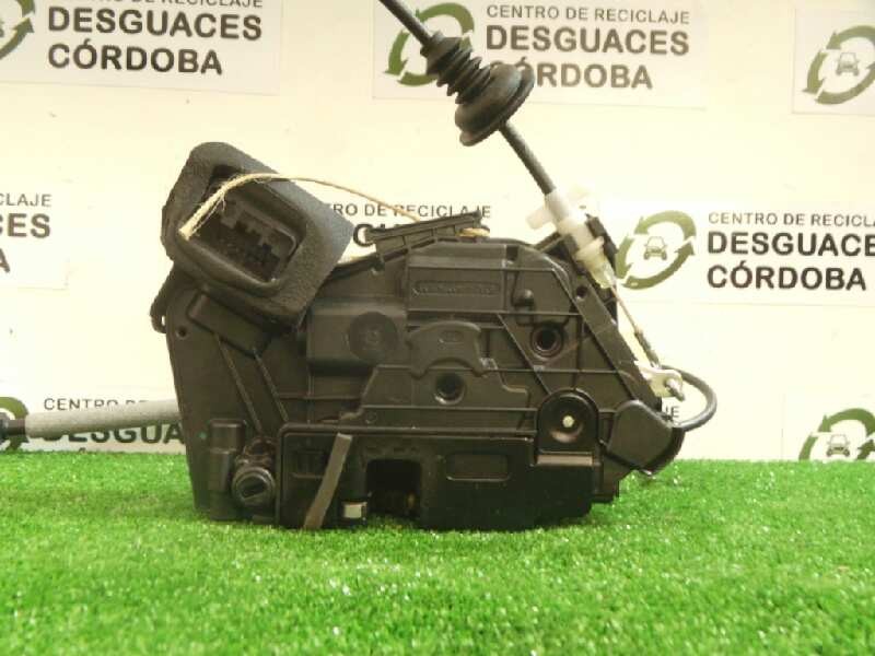 Recambio de cerradura puerta trasera izquierda para volkswagen polo (6c1) 1.2 tsi referencia OEM IAM 6R4839015A ELECTRICA VARILL