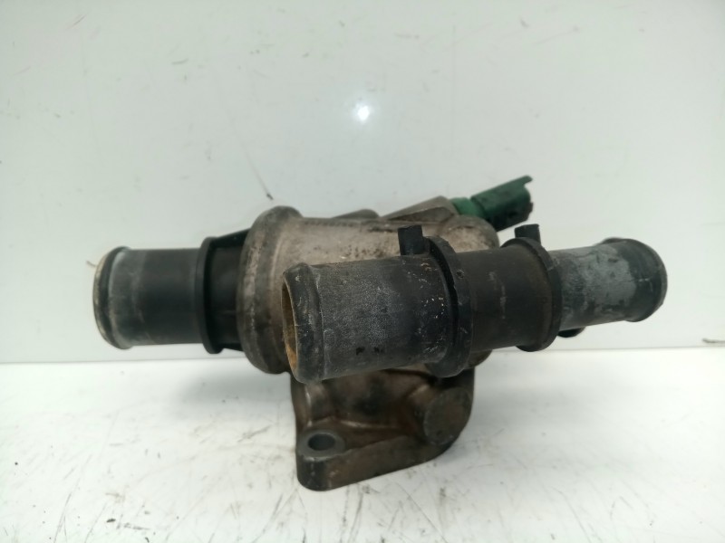 Recambio de termostato para fiat stilo (192) 1.9 jtd cat referencia OEM IAM 46790294  