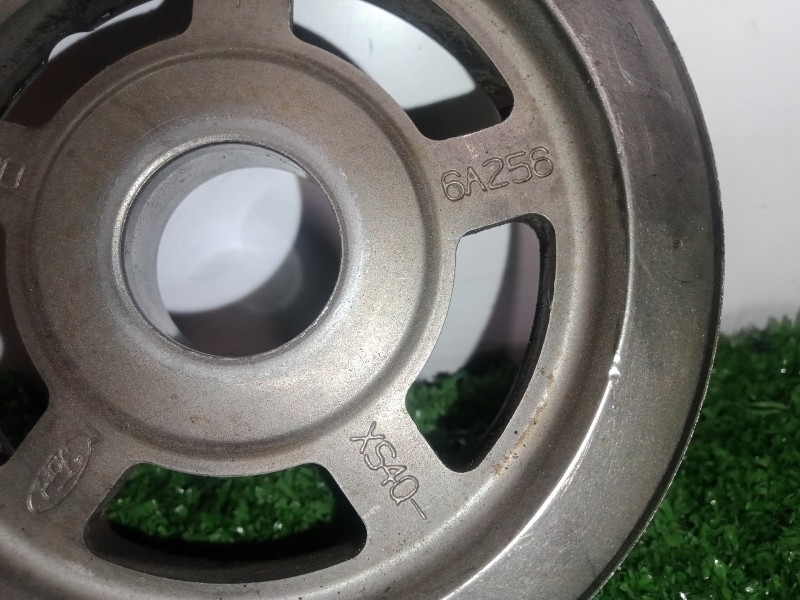 Recambio de polea arbol levas para ford transit connect (tc7) 1.8 tdci cat referencia OEM IAM 6A256  
