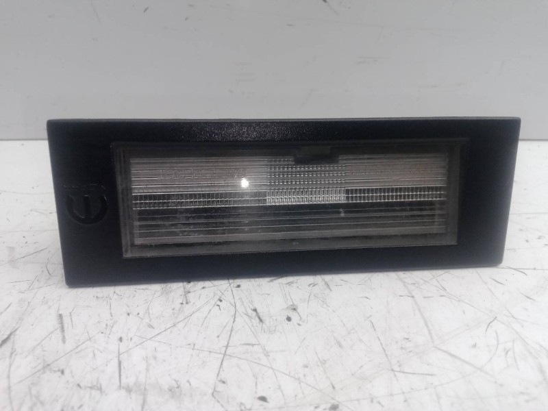 Recambio de piloto matricula para jeep renegade 1.0 t-gdi cat referencia OEM IAM 51953208  