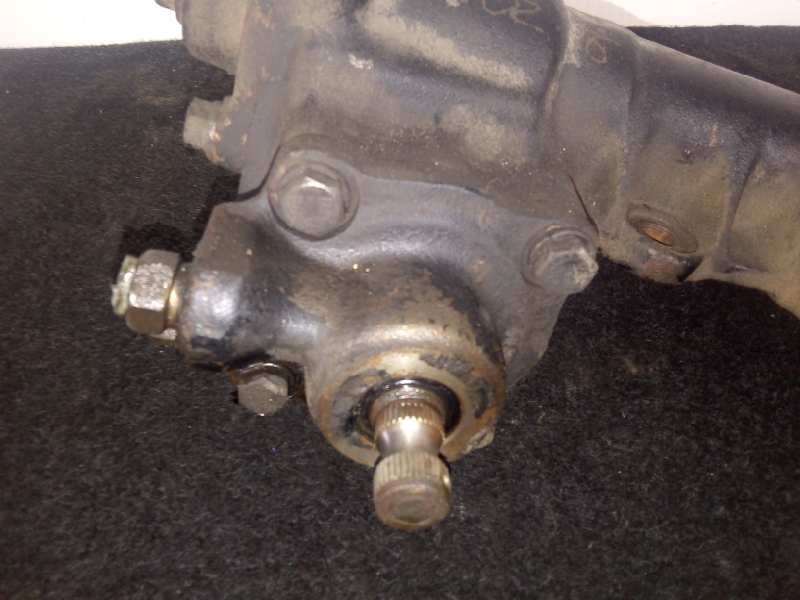 Recambio de caja direccion para ssangyong family 2.5 d referencia OEM IAM PE3010 ASISTIDA - HIDRAULICA MANDO