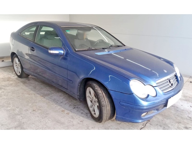 Recambio de puerta delantera derecha para mercedes-benz clase c (w203) c 220 cdi (203.006) referencia OEM IAM  AZUL 