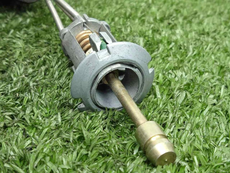 Recambio de retrovisor izquierdo para fiat punto berlina (188) 1.9 jtd cat referencia OEM IAM  MANUAL NEGRO.PLASTICO