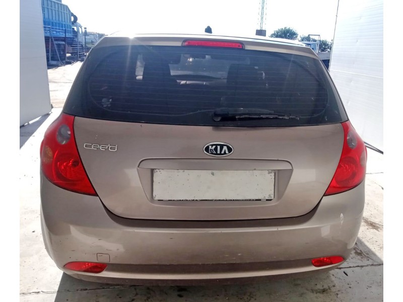 Recambio de paragolpes trasero para kia cee´d hatchback (ed) 1.4 referencia OEM IAM   