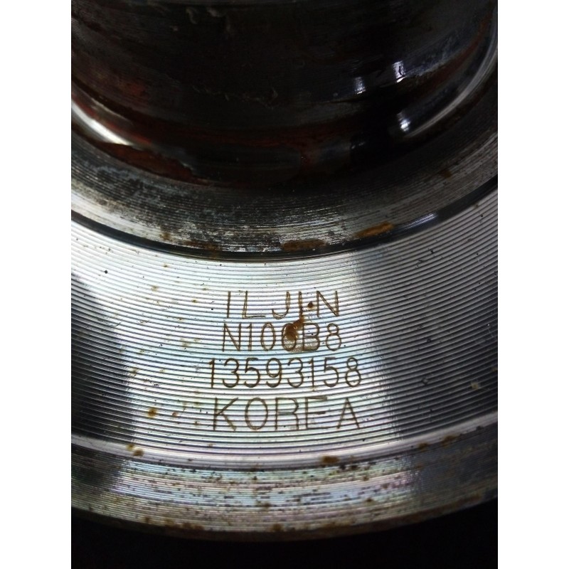 Recambio de buje para opel mokka x 1.4 16v turbo referencia OEM IAM 13593158  