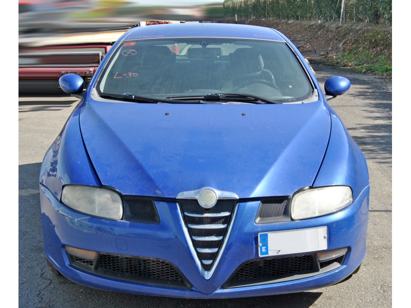 alfa romeo gt (937_) del año 2004