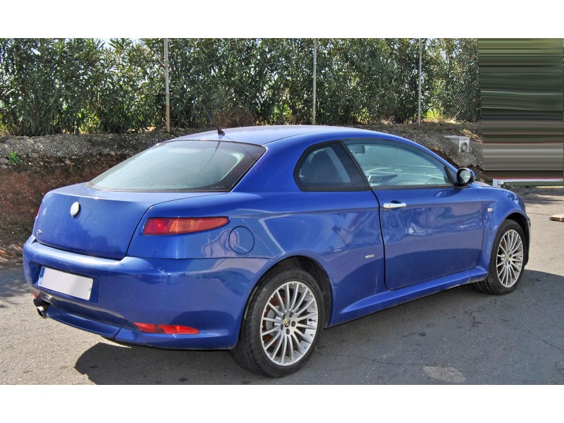 alfa romeo gt (937_) del año 2004