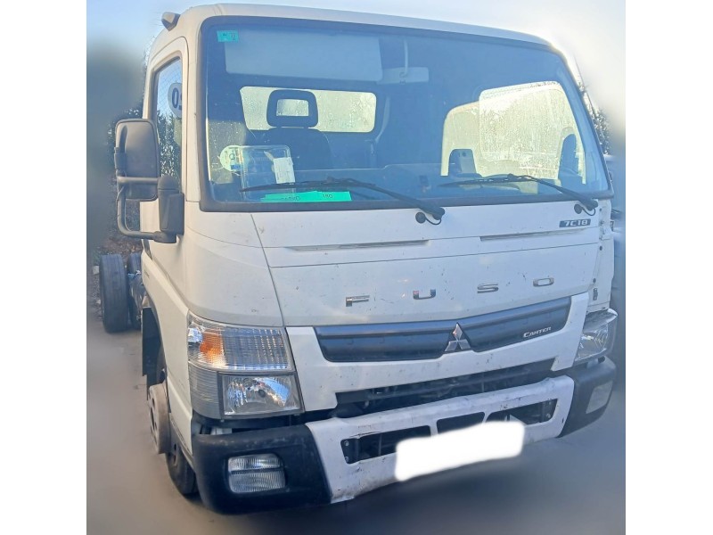 Recambio de puerta delantera derecha para fuso (mitsubishi) canter 7c18 referencia OEM IAM   
