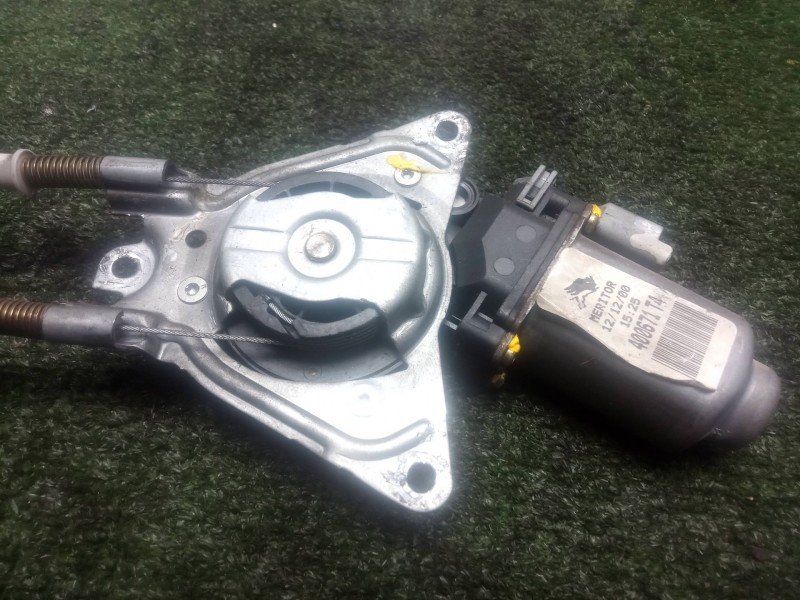 Recambio de elevalunas delantero izquierdo para peugeot 806 (221) 2.0 hdi referencia OEM IAM SINREFERENCIA CON.MOTOR ELECTRICO