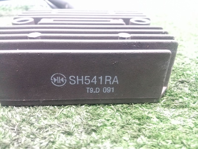 Recambio de modulo electronico para honda fes fes 125 s-wing (jf12) referencia OEM IAM SH541RA  