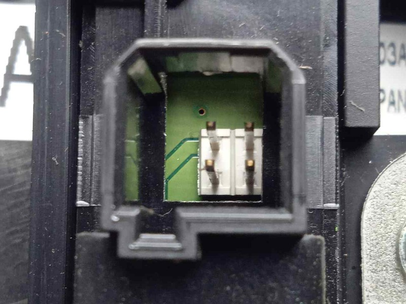 Recambio de sistema audio / radio cd para opel insignia berlina 2.0 cdti cat referencia OEM IAM 13321293  