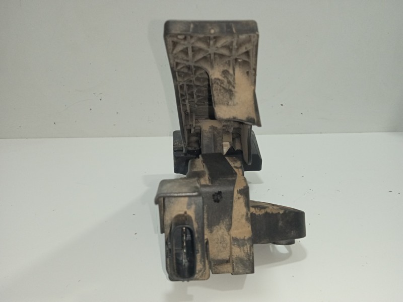 Recambio de potenciometro pedal para kia sportage 1.6 crdi cat referencia OEM IAM 32414400-Q00  