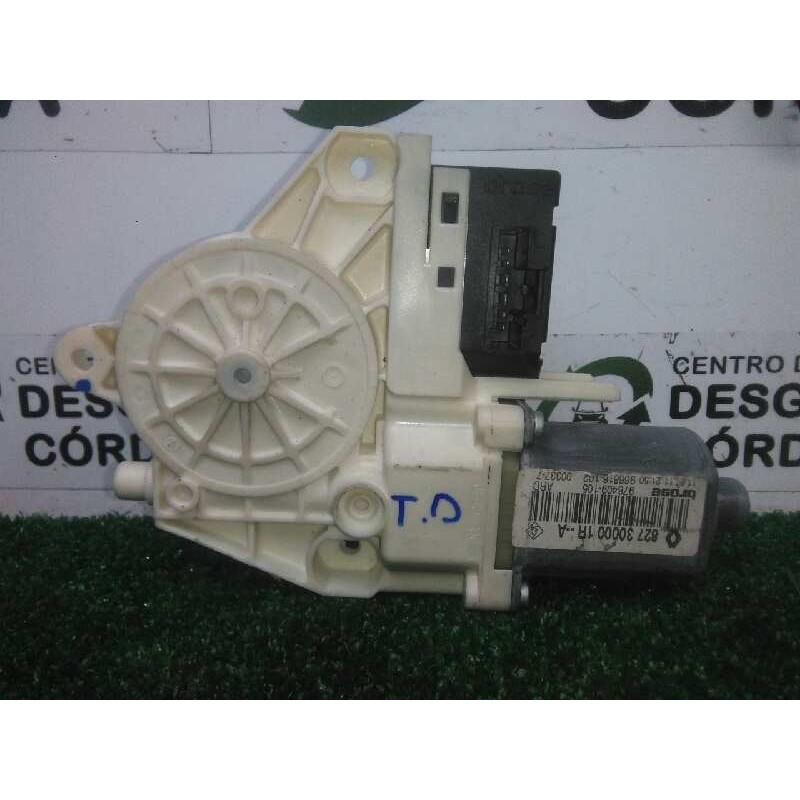 Recambio de motor elevalunas trasero derecho para renault laguna iii 2.0 dci diesel cat referencia OEM IAM 827300001R-978409105-