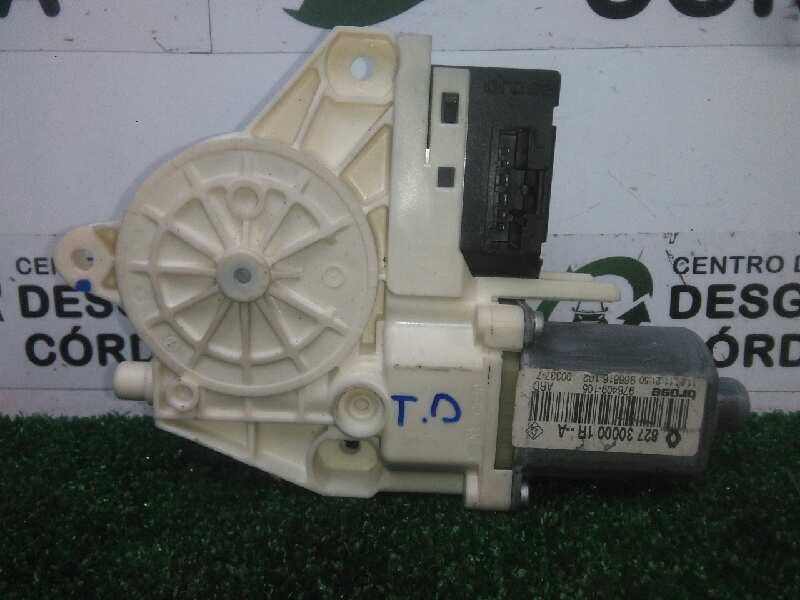 Recambio de motor elevalunas trasero derecho para renault laguna iii 2.0 dci diesel cat referencia OEM IAM 827300001R-978409105-