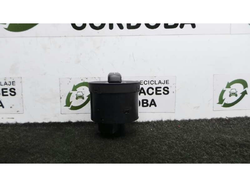 Recambio de interruptor luces para audi a8 (4e2) 4.2 quattro referencia OEM IAM NOTIENEREFERENCIA 2.ANTINIEBLAS 