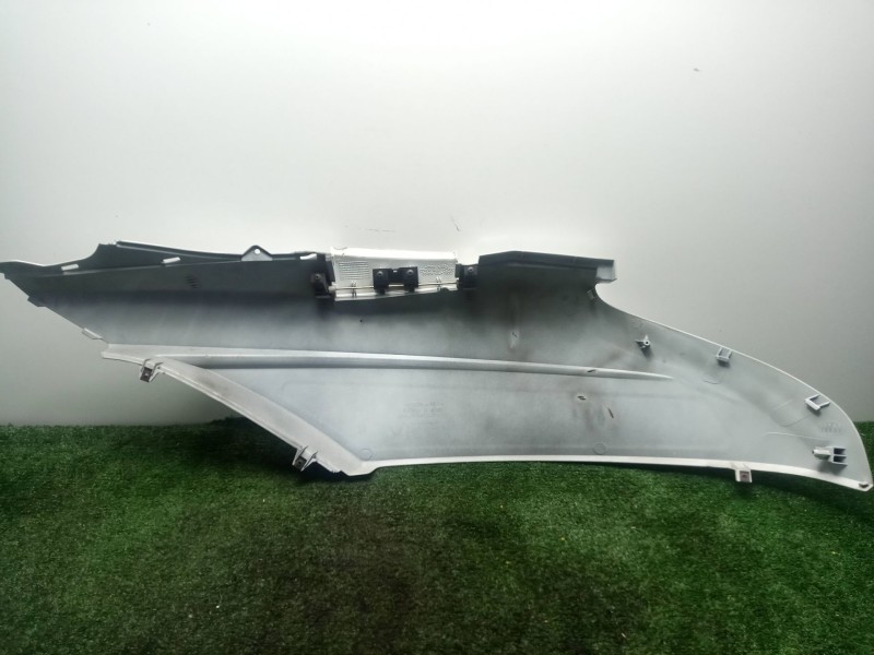 Recambio de carenado trasero para honda fes fes 125 s-wing (jf12) referencia OEM IAM   