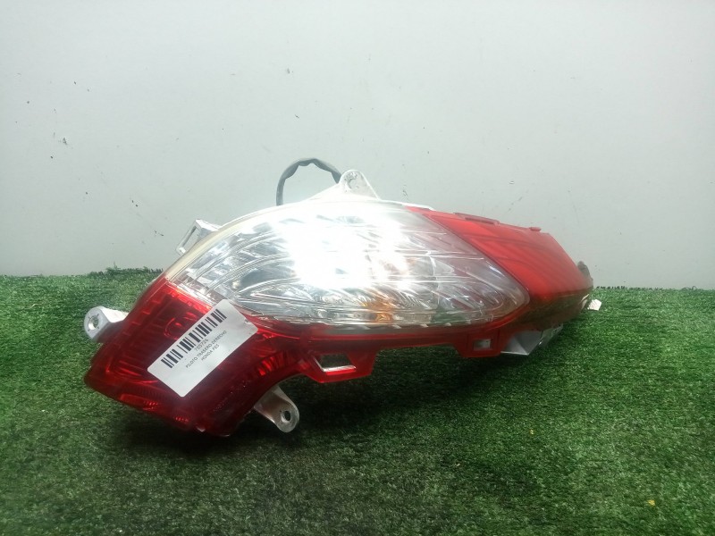 Recambio de piloto trasero derecho para honda fes fes 125 s-wing (jf12) referencia OEM IAM   