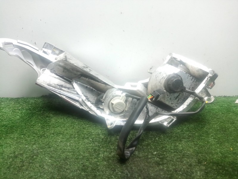 Recambio de piloto trasero izquierdo para honda fes fes 125 s-wing (jf12) referencia OEM IAM   