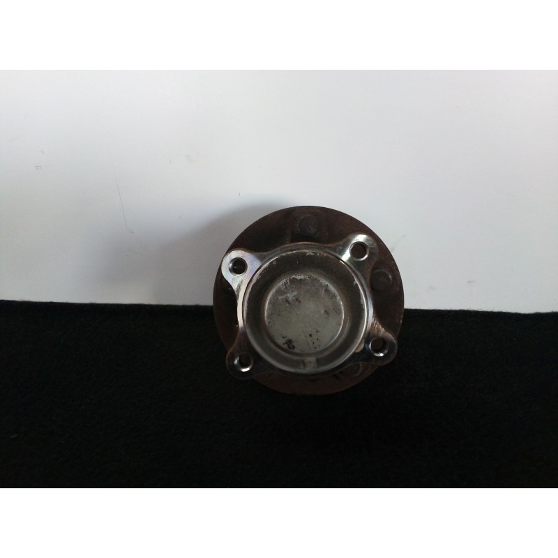 Recambio de buje para opel mokka x 1.4 16v turbo referencia OEM IAM 13593158  