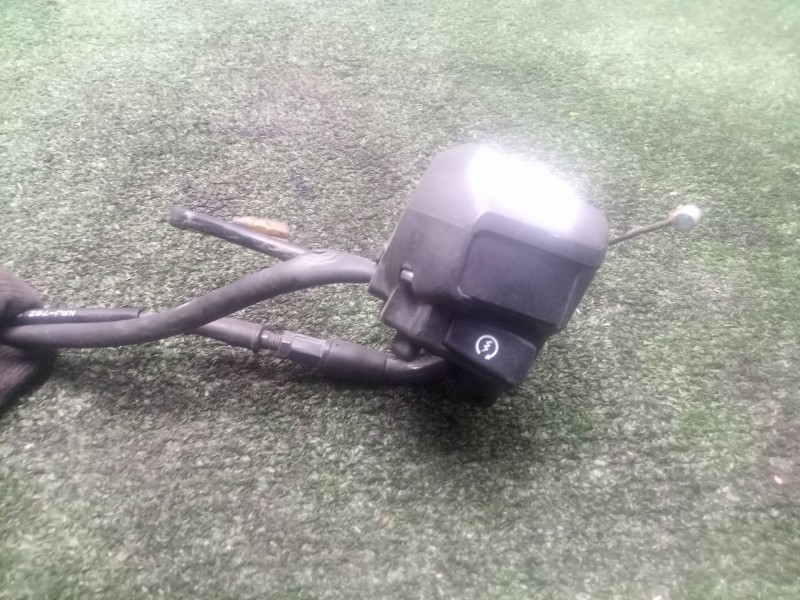 Recambio de piña derecha para honda fes fes 125 s-wing (jf12) referencia OEM IAM   