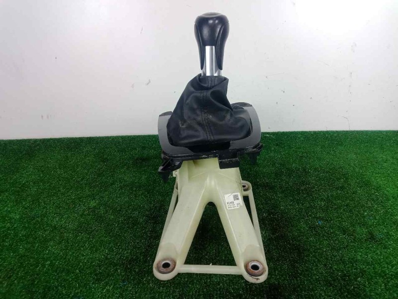 Recambio de pomo palanca cambio para mazda 6 kombi ()(.2012) 2.2 turbodiesel cat referencia OEM IAM KE4046100B 6.VELOCIDADES MAN